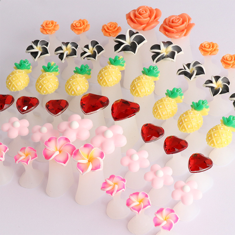Flower Rhinestone Soft Silicone Gel Pedicure Toe Separator